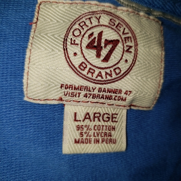 UCLA Bruins zip up sweater - Picture 3 of 3